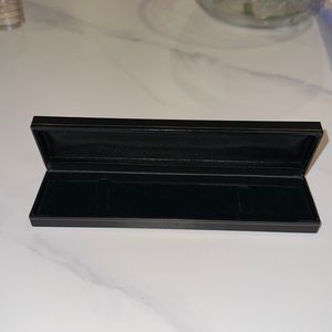 LONG BLACK BRACELET / CHAIN / NECKLACE GIFT BOX JEWELRY GIFT BOX